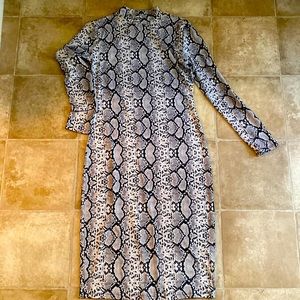 Long sleeve dress